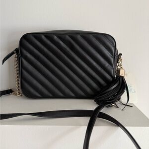 Time and Tru Black Quilted Crossbody Bag